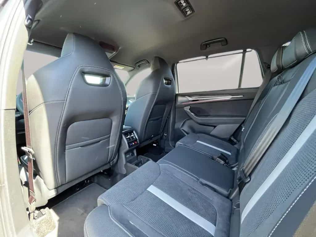 Skoda Kodiaq 2.0 TDI DSG 4x4 Sportline 20" Alu Navi El null-photo-10