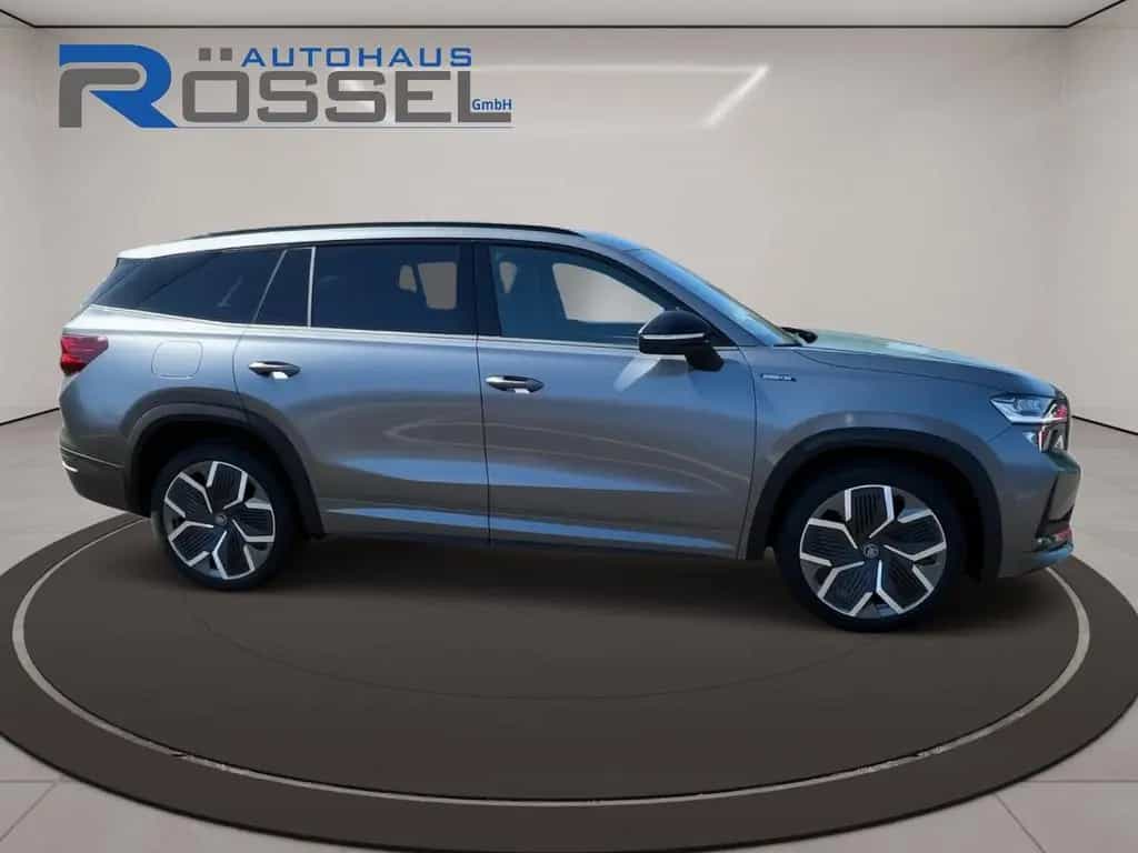 Skoda Kodiaq 2.0 TDI DSG 4x4 Sportline 20" Alu Navi El null-photo-6