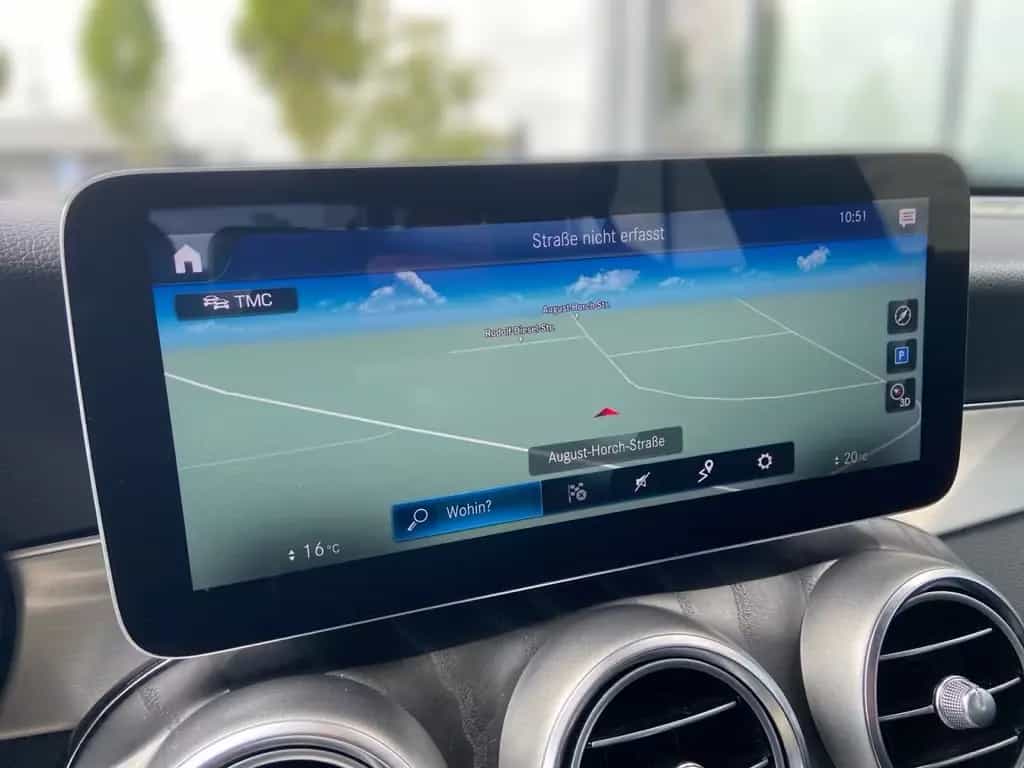 Mercedes-Benz GLC-Class d 4MATIC *AHK*DISTR*PARK*KAM*LED*TOTWINK 10/2019-photo-8