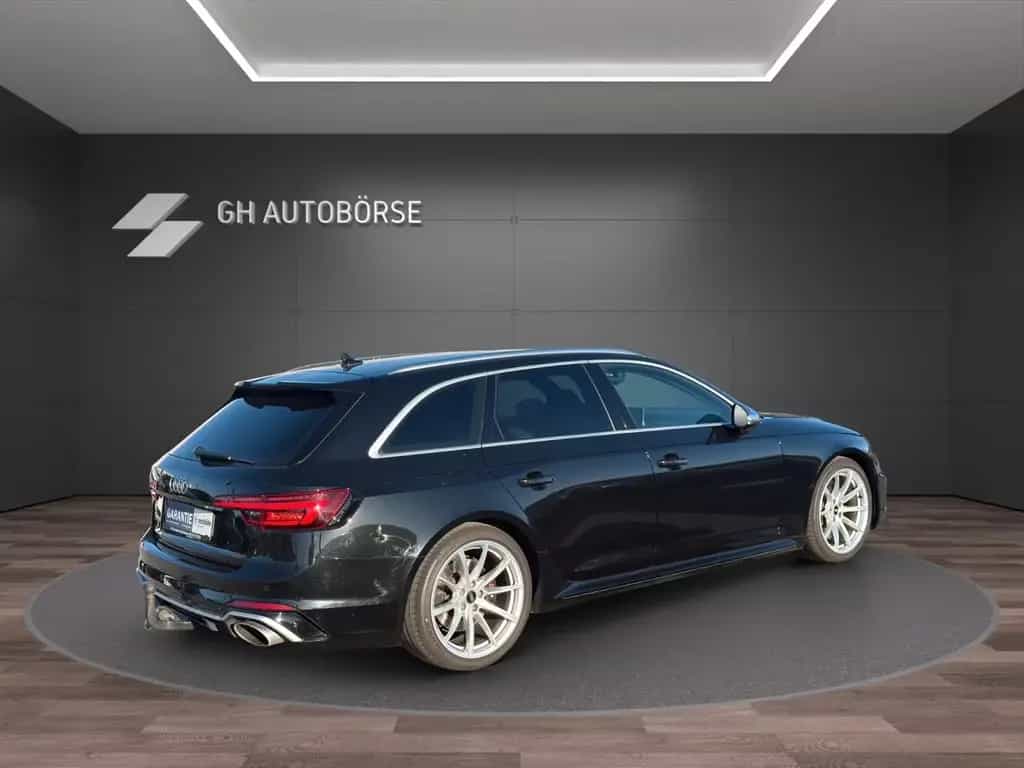 Audi RS4 RS 4 Avant 2.9 TFSI quattro*MATRIX*HEAD-UP* 07/2018-photo-3