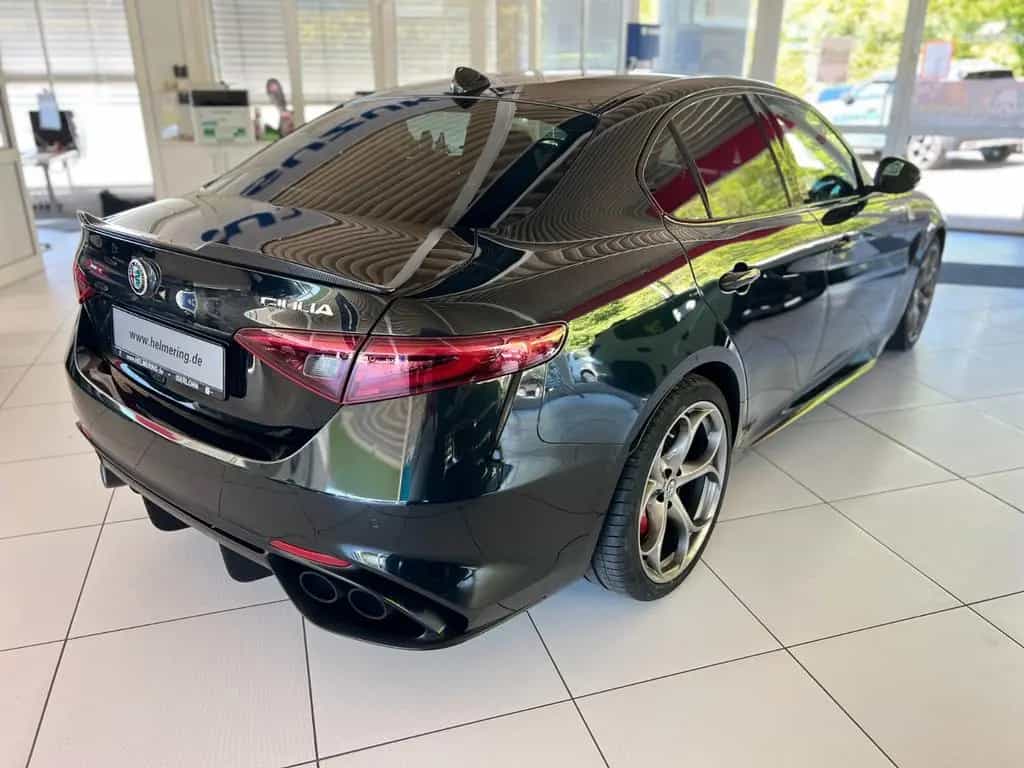 Alfa Romeo Giulia Quadrifoglio 2.9 V6 Bi-Turbo 06/2017-photo-42