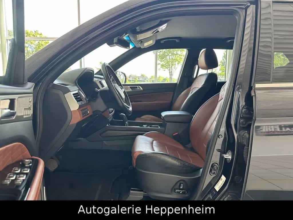 Ssangyong Rexton 2.2 Diesel e-XDi 220 Sapphire 4WD AT 11/2017-photo-13