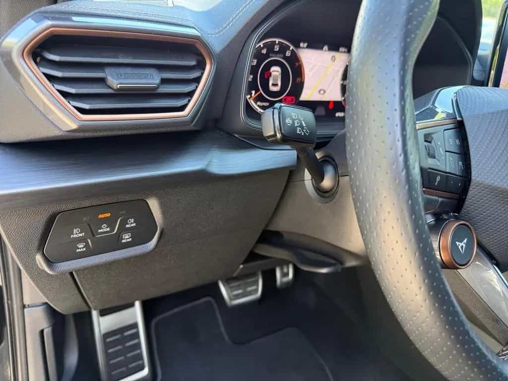 Cupra Formentor VZ 2.0 TSI DSG 4Drive ACC Leder Beats 06/2022-photo-4