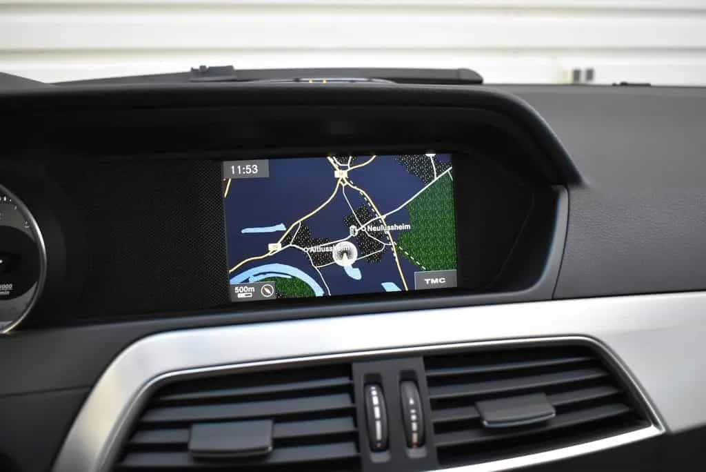 Mercedes-Benz C 180 T CGI Avantgarde+NAVI+PDC+SHZ+Teilleder 10/2011-photo-16