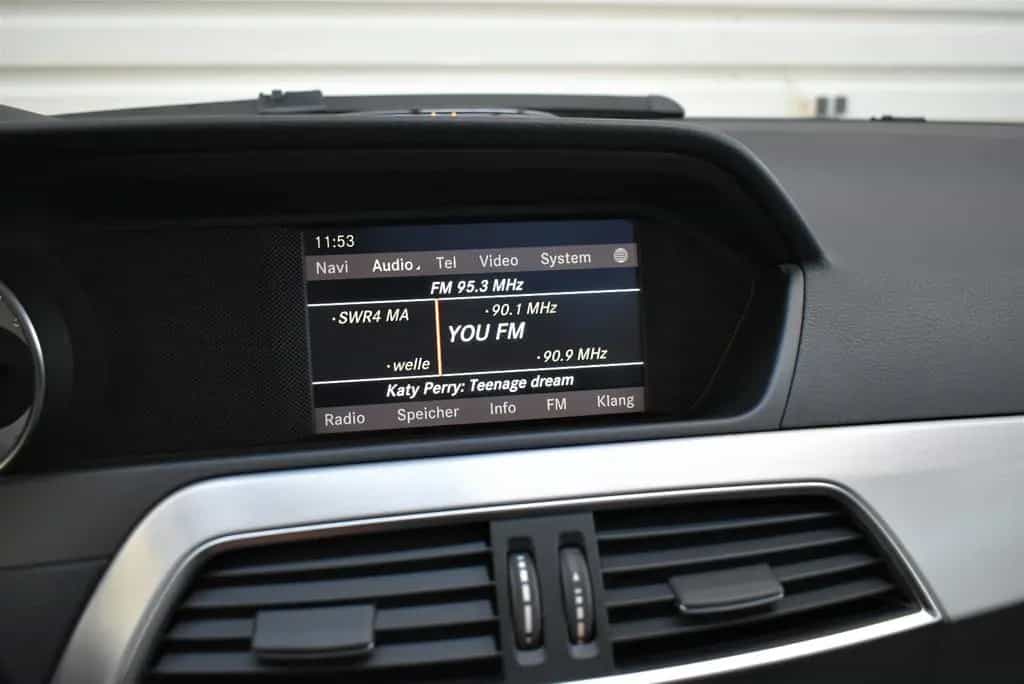 Mercedes-Benz C 180 T CGI Avantgarde+NAVI+PDC+SHZ+Teilleder 10/2011-photo-19