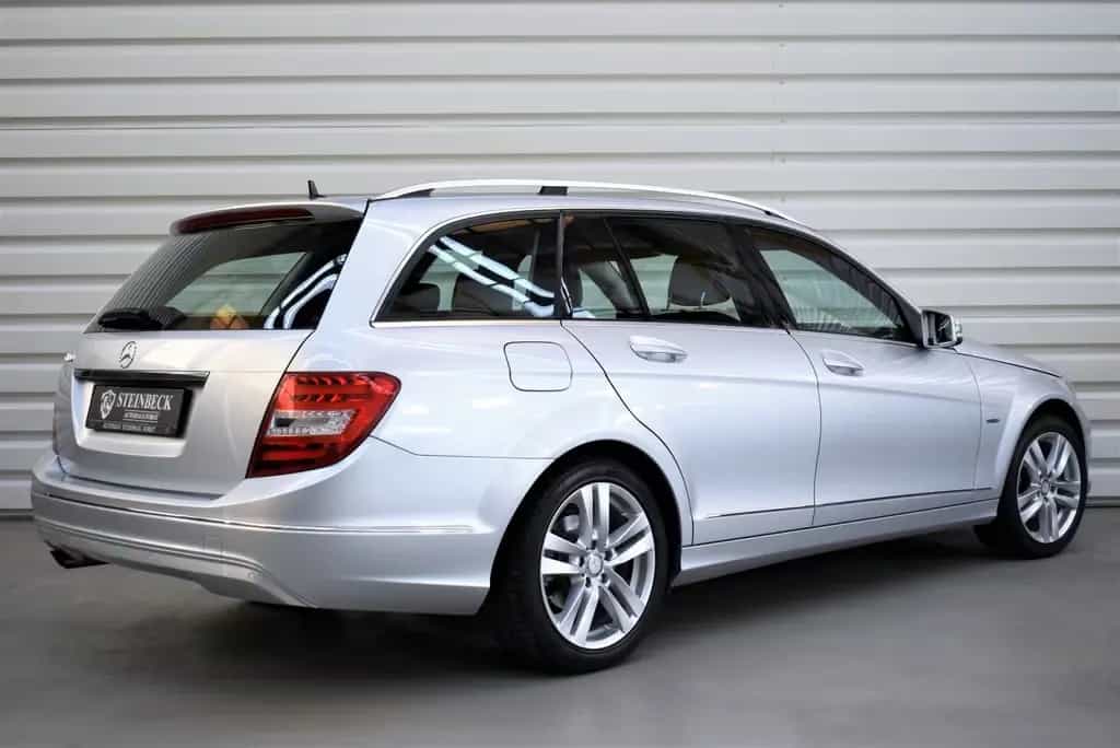 Mercedes-Benz C 180 T CGI Avantgarde+NAVI+PDC+SHZ+Teilleder 10/2011-photo-3