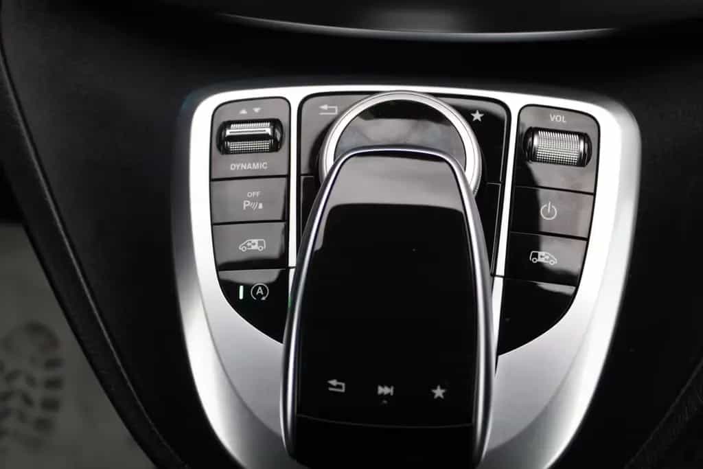 Mercedes-Benz V 250 d Plus Avantgarde *7-SITZER/LEDER/AHK* 04/2019-photo-18