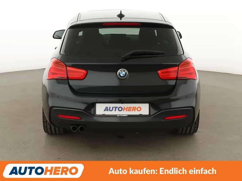 BMW 125 1er 125i M Sport Aut.*NAVI*TEMPO*SHZ*PDC*LIM* 10/2016-photo-4