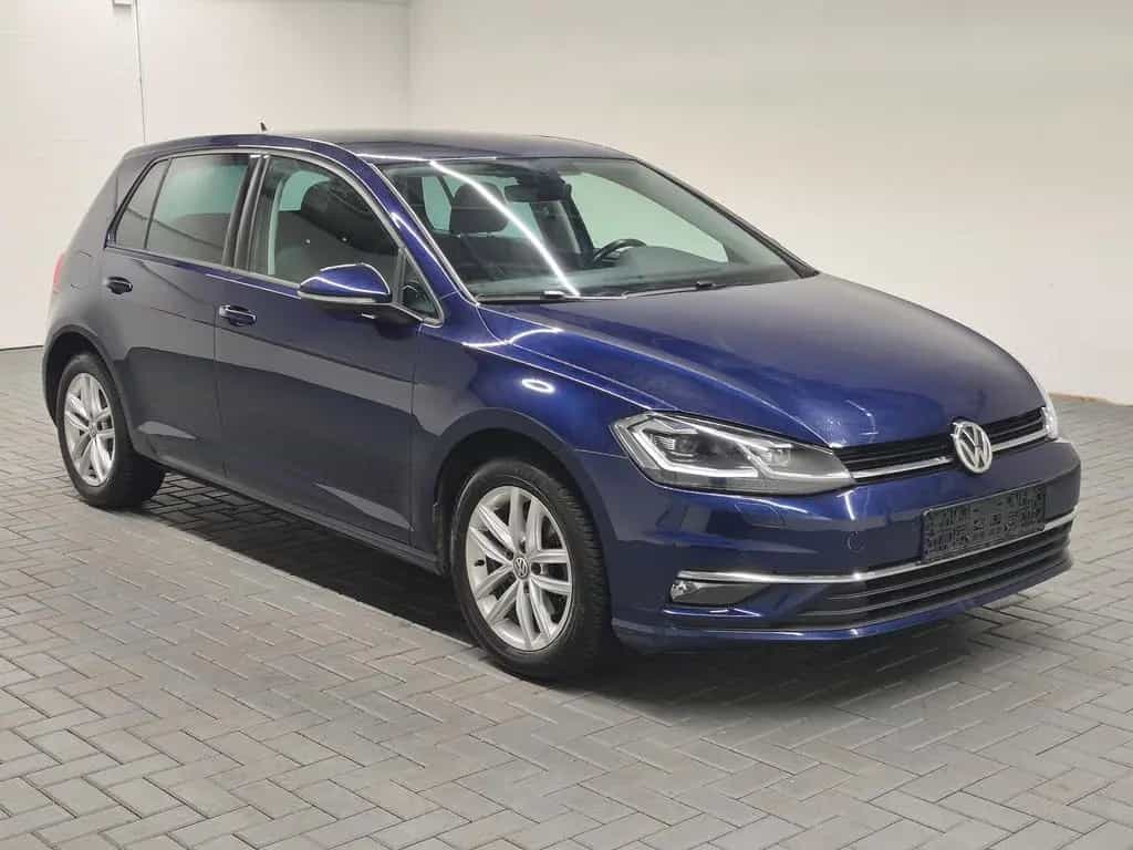 Volkswagen Golf VII LED/App-C./SHZ/Kam/ACC/AHK/16-LM 06/2017-photo-4