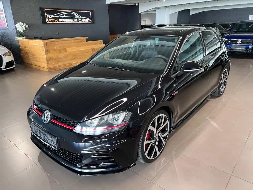 Volkswagen Golf 2.0TSI DSG BMT GTI Clubsport NAVI LEDER 05/2016-photo-1