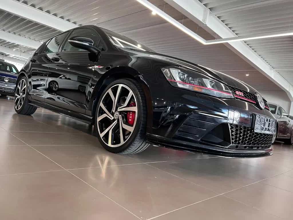 Volkswagen Golf 2.0TSI DSG BMT GTI Clubsport NAVI LEDER 05/2016-photo-14