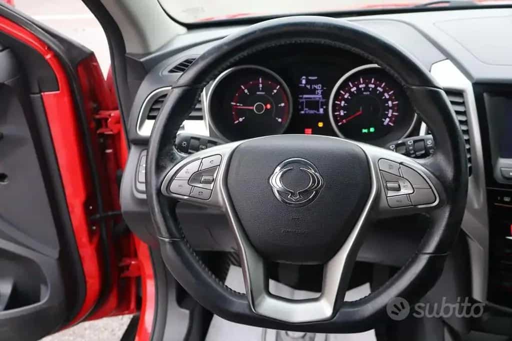 Ssangyong Tivoli Tivoli 1.6d 4WD Be 05/2016-photo-11