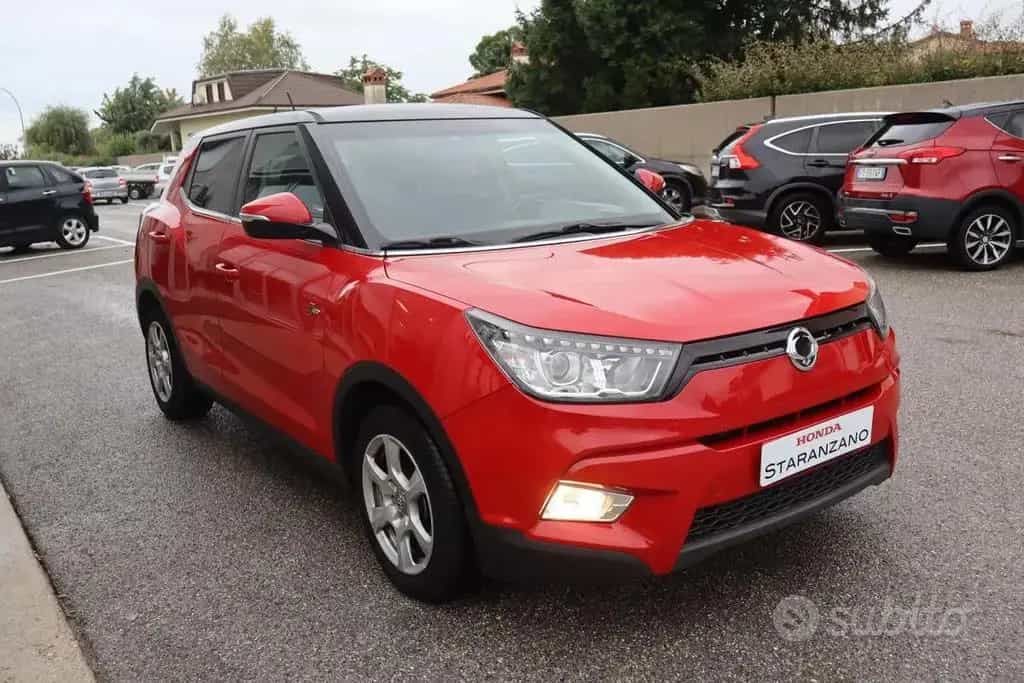 Ssangyong Tivoli Tivoli 1.6d 4WD Be 05/2016-photo-2