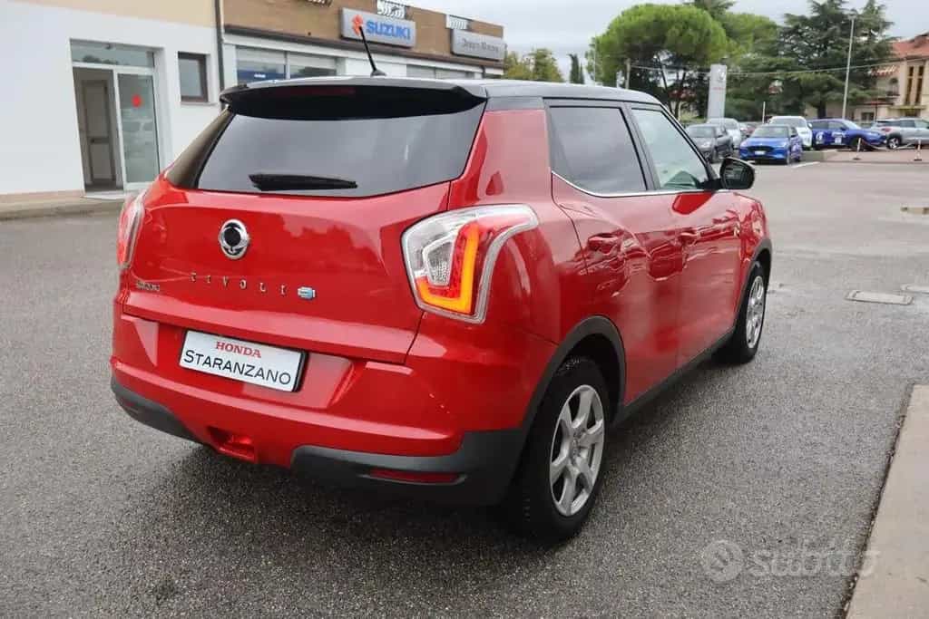 Ssangyong Tivoli Tivoli 1.6d 4WD Be 05/2016-photo-4