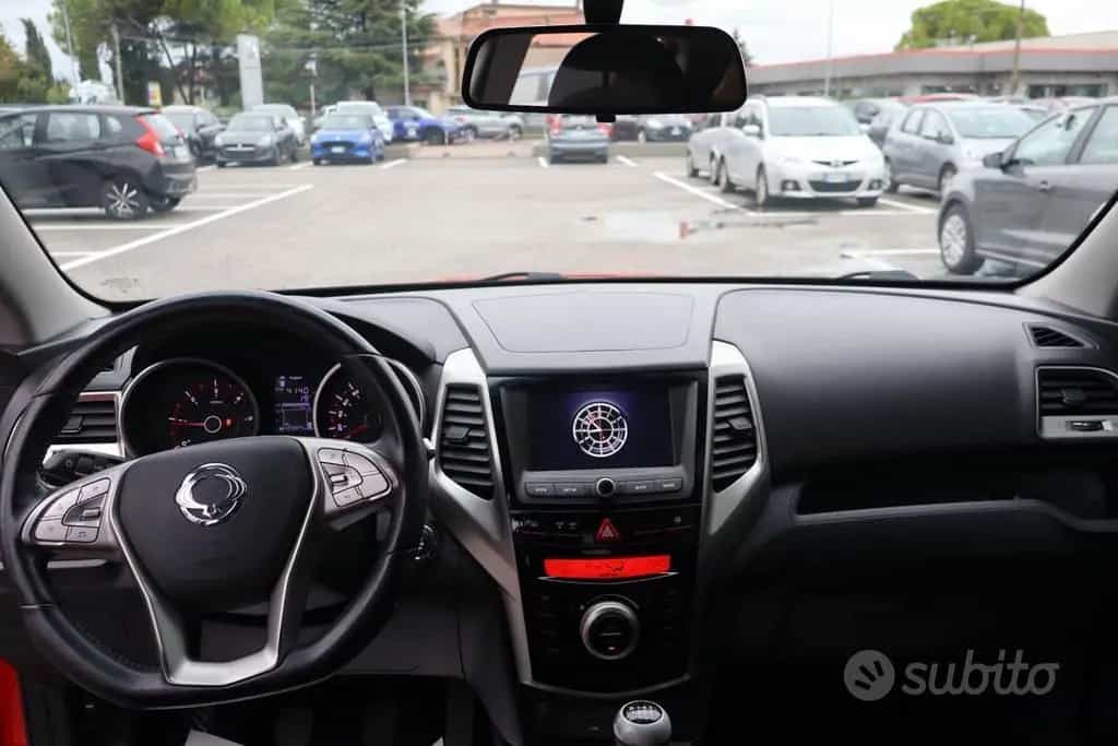 Ssangyong Tivoli Tivoli 1.6d 4WD Be 05/2016-photo-9