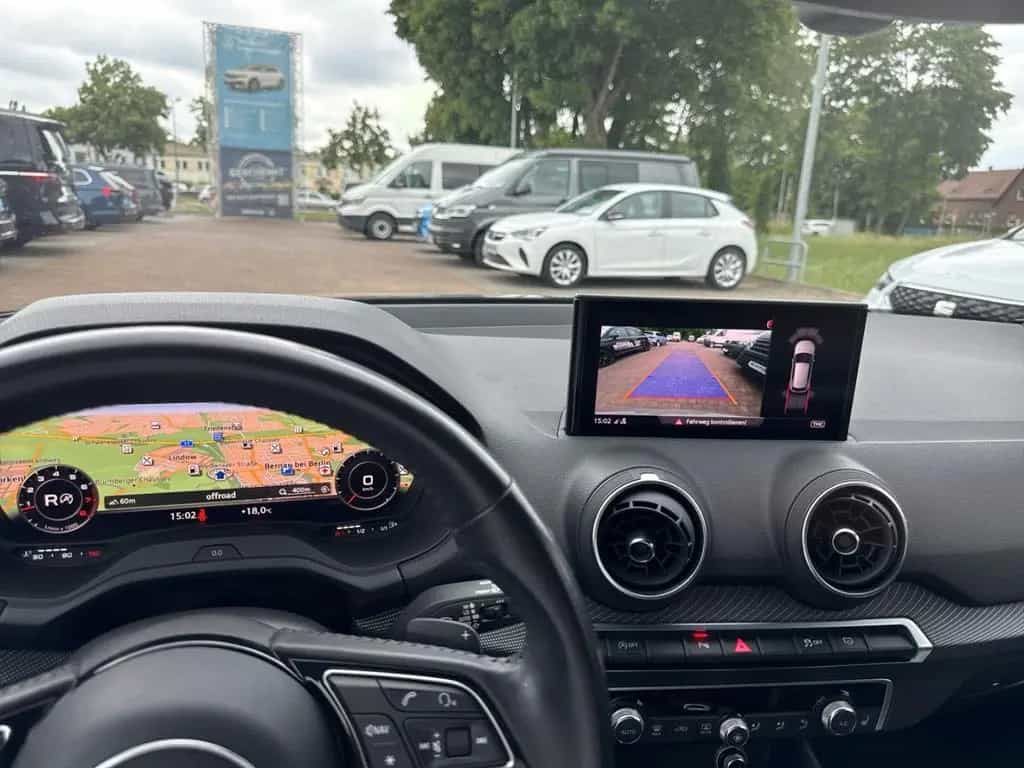 Audi Q2 1.4 TFSI S tronic design S line Sportpaket Na 02/2017-photo-11