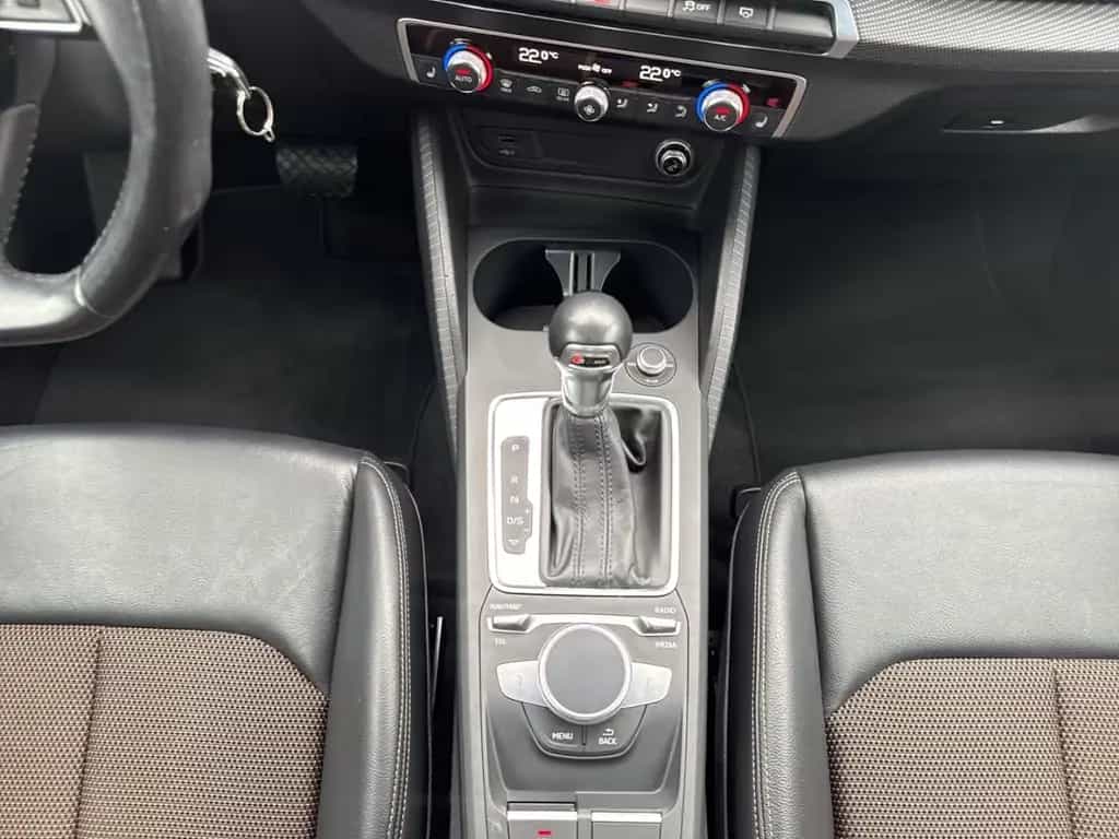 Audi Q2 1.4 TFSI S tronic design S line Sportpaket Na 02/2017-photo-23