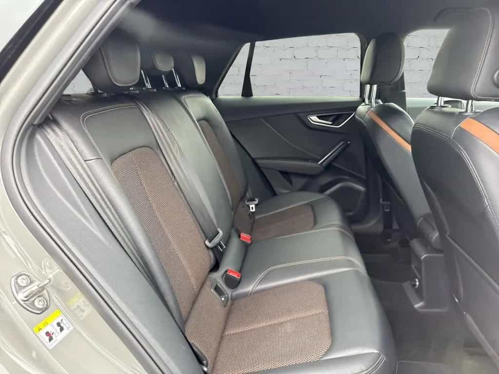 Audi Q2 1.4 TFSI S tronic design S line Sportpaket Na 02/2017-photo-9