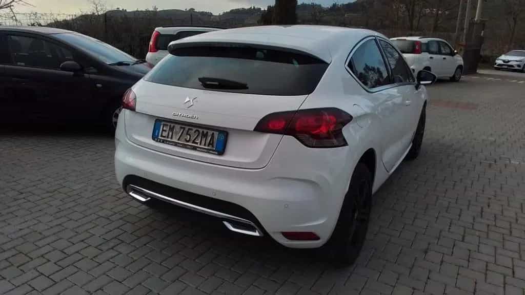 DS Automobiles DS4 Ds DS4 4 1.6 e-HDi airdream Chic 10/2012-photo-3
