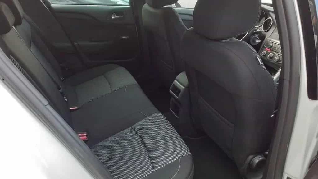 DS Automobiles DS4 Ds DS4 4 1.6 e-HDi airdream Chic 10/2012-photo-4