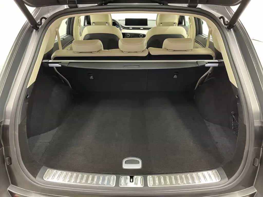 Genesis GV70 Luxus 4WD AD El. Panodach Memory Sitze LED 02/2025-photo-13