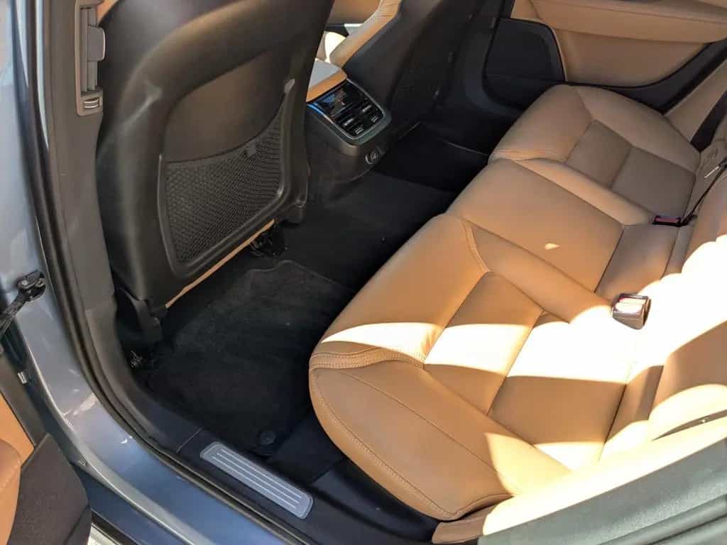 Volvo V90 Kombi Inscription Leder LED 8fach berreift 08/2018-photo-16