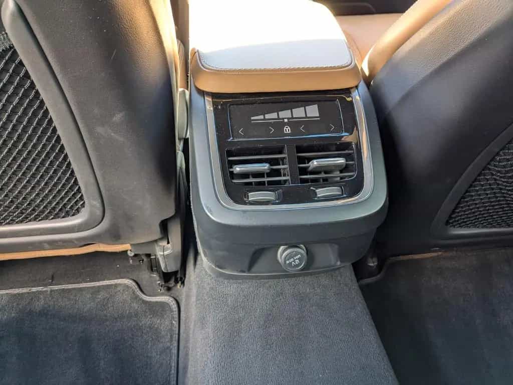 Volvo V90 Kombi Inscription Leder LED 8fach berreift 08/2018-photo-18