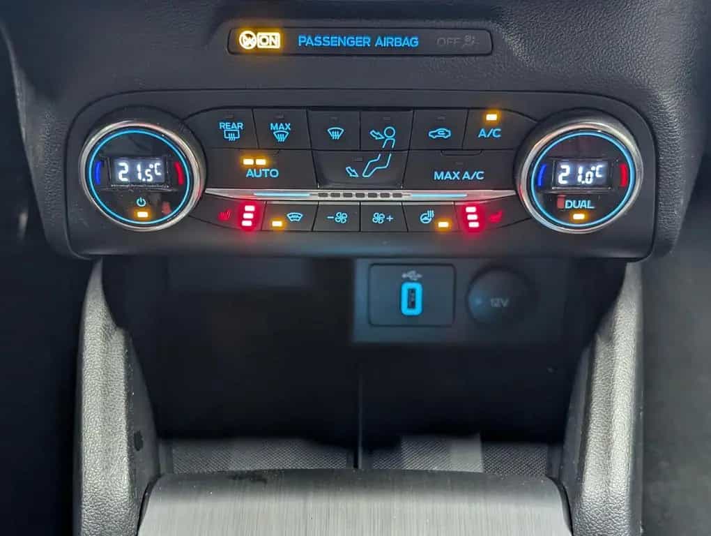 Ford Focus ST-Line LED/Carplay/Kam/DAB/SHZ/AHK 03/2021-photo-15