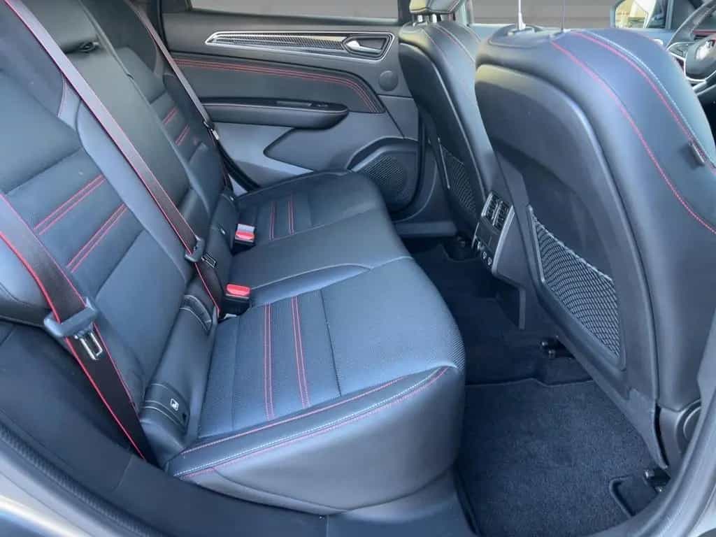 Renault Arkana 1.3 TCe 160 Mild-Hybrid R.S. Line 01/2023-photo-6