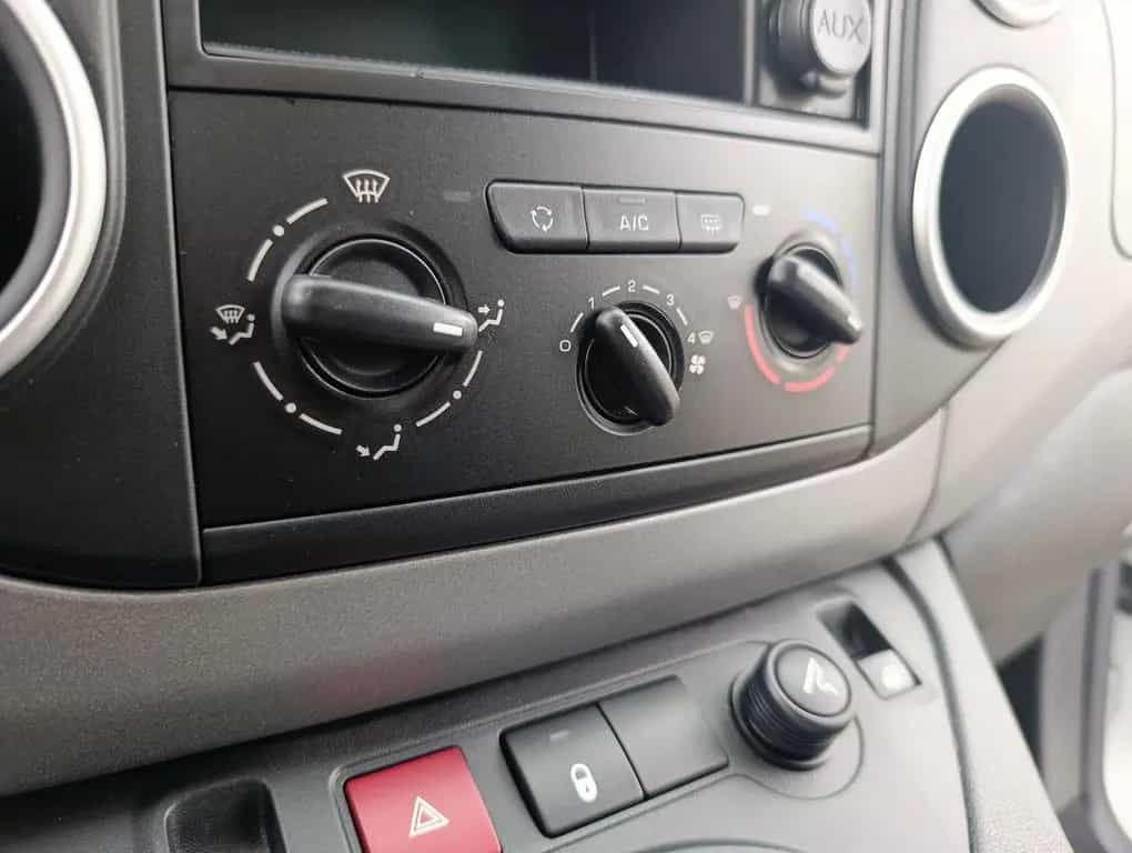 Citroën Berlingo Kombi Selection Klima PDC Tempomat 03/2016-photo-19