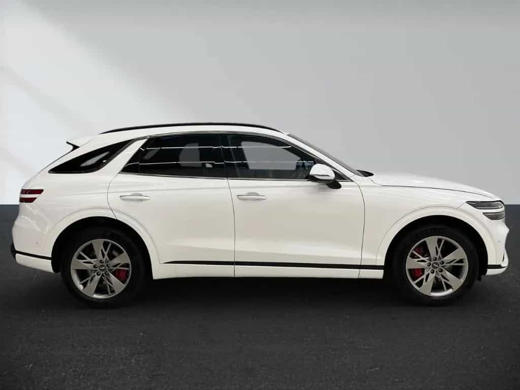Genesis GV70 Sport 4WD AD Memory Sitze LED ACC El. Heckk 09/2025-photo-3