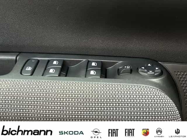 Citroën C3 Aircross Shine Apps Nav RFK PDC DAB KliAT 09/2019-photo-16