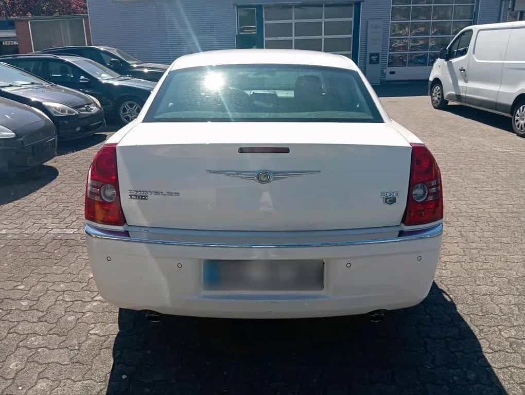 Chrysler 300C 3.0 CRD Walter P. Edition 01/2010-photo-6
