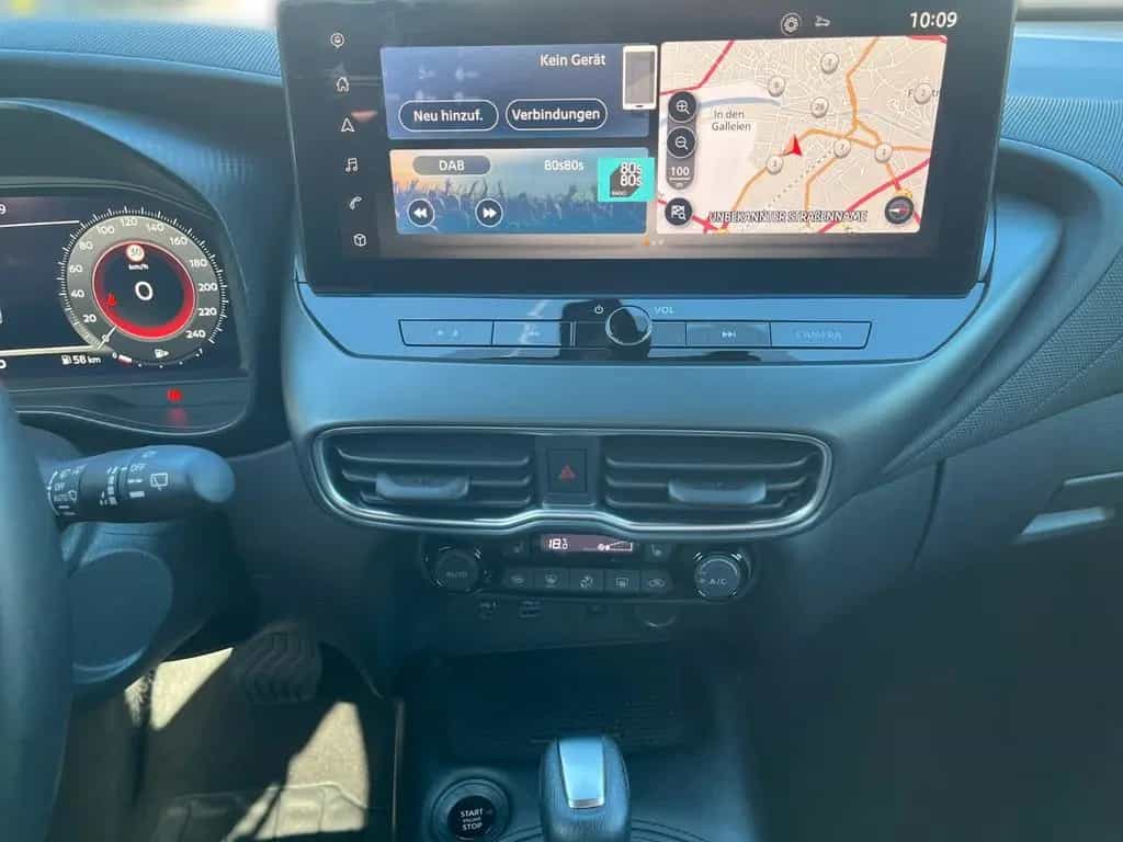 Nissan Juke N-Connecta Automatik 04/2025-photo-16