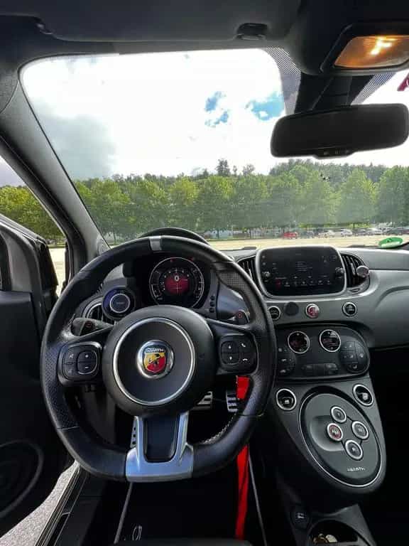 Abarth 595 Turismo 1.4 T-Jet 16V 595 Turismo Turismo 08/2018-photo-9
