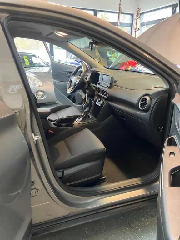 Hyundai KONA Pure 2WD 04/2018-photo-12