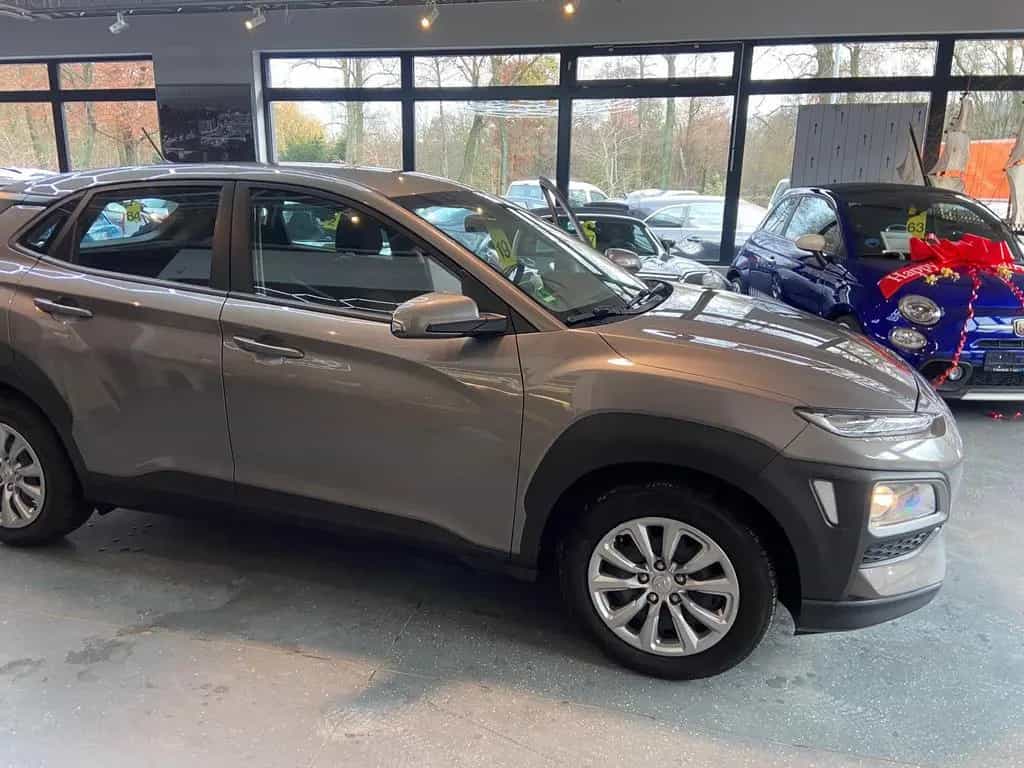 Hyundai KONA Pure 2WD 04/2018-photo-3