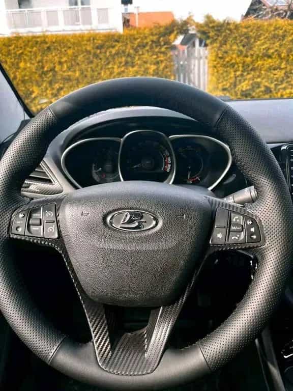 Lada Vesta 1.6 Benzin Automatik | Baujahr ... 11/2017-photo-5
