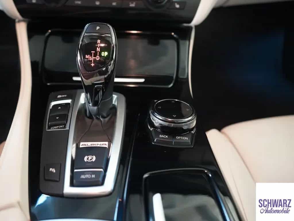 ALPINA B5 4,4 Bi-Turbo "Edition 50" 06/2015-photo-19