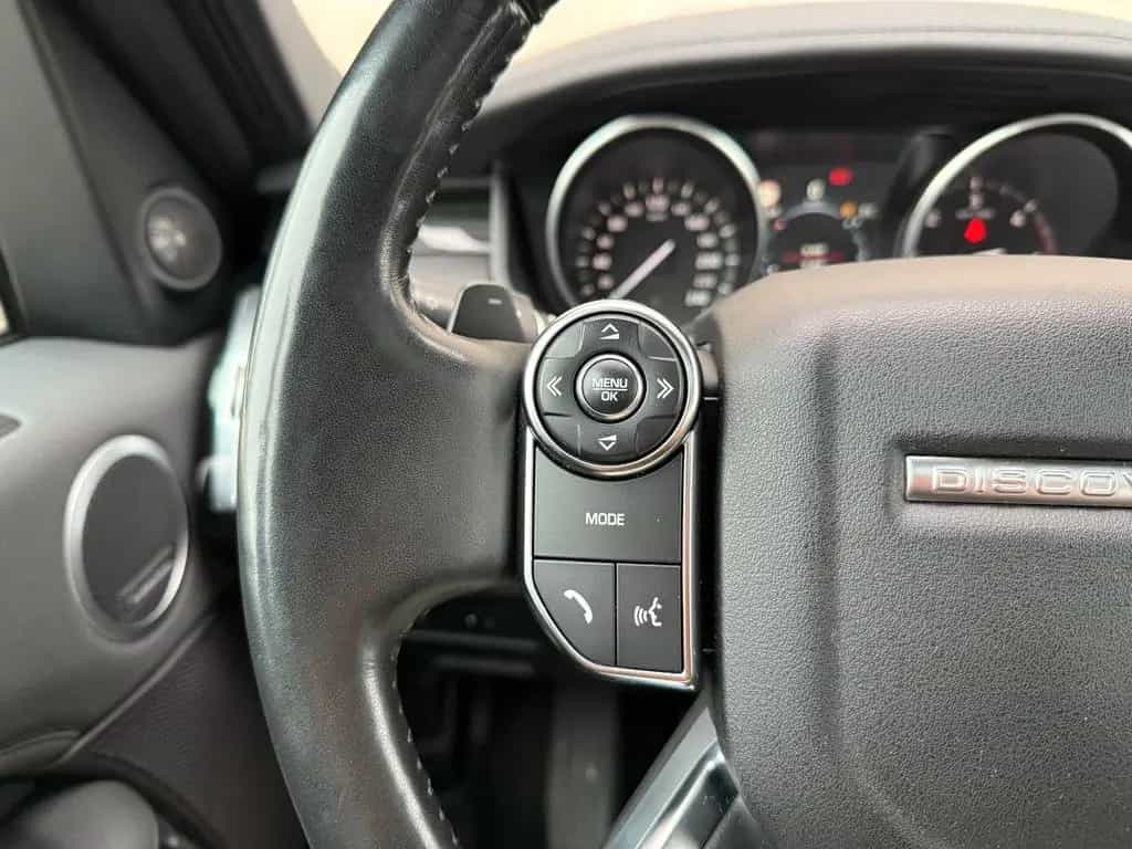 Land Rover Discovery 5 HSE Luxury SD4 03/2018-photo-15