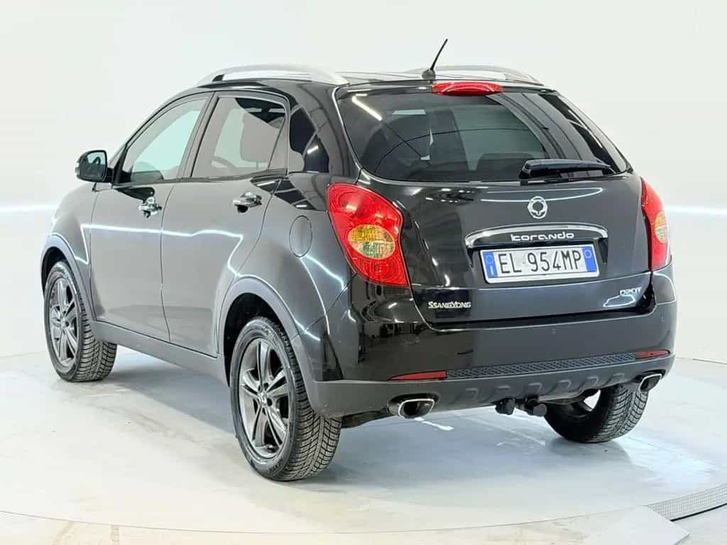 Ssangyong Korando 2.0 e-XDi 175 CV 2WD MT C 02/2012-photo-5