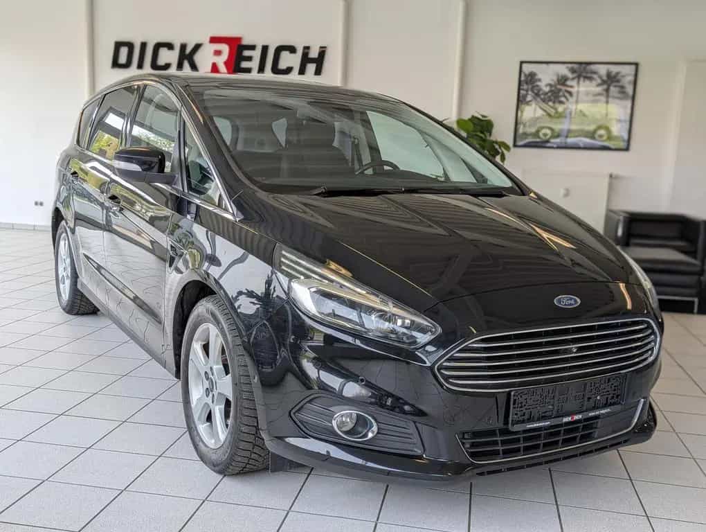 Ford S-Max 2.0 TDCi Titanium Pano Kamera LED Leder 07/2017-photo-0