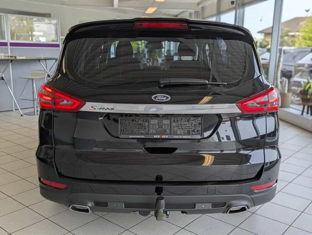 Ford S-Max 2.0 TDCi Titanium Pano Kamera LED Leder 07/2017-photo-5