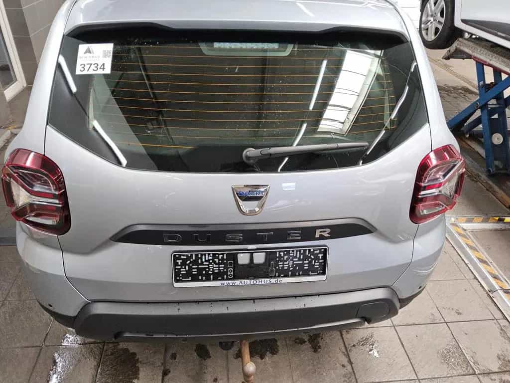 Dacia Duster 1.0 TCe AHK BT PDC Shz 03/2022-photo-10