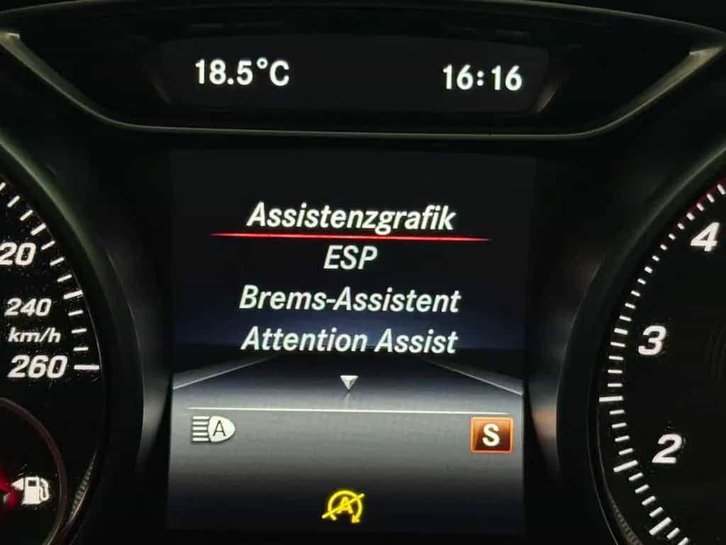 Mercedes-Benz CLA 200 Shooting Brake CLA 200 SB 3X AMG LINE NIGHT LED MATT FOLIERT 11/2018-photo-31