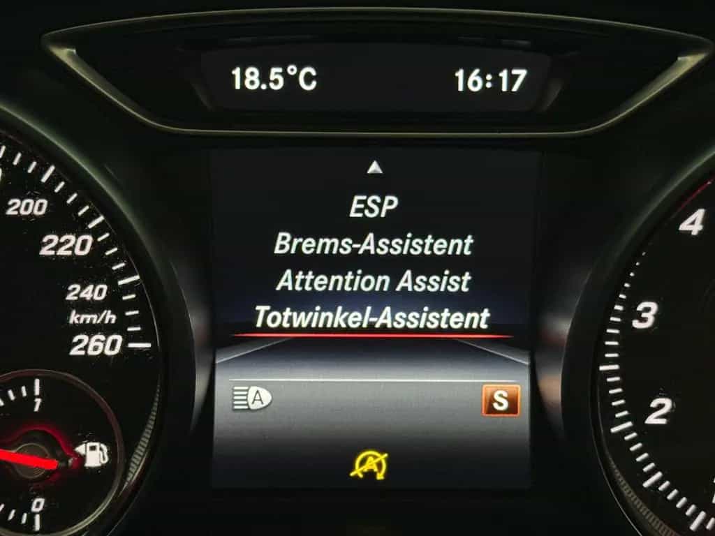 Mercedes-Benz CLA 200 Shooting Brake CLA 200 SB 3X AMG LINE NIGHT LED MATT FOLIERT 11/2018-photo-32