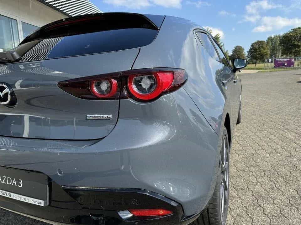 Mazda 3 EXCLUSIVE-L DASO DESI 360KAMERA MATRIX BOSE 12/2023-photo-9