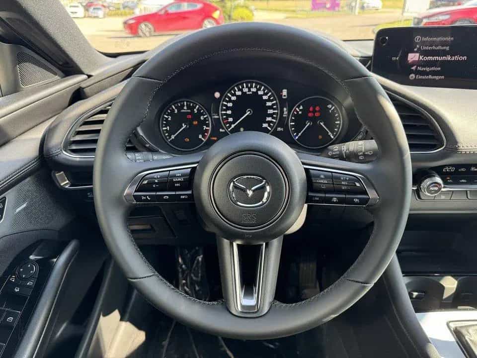 Mazda 3 EXCLUSIVE-L DASO DESI 360KAMERA MATRIX BOSE 12/2023-photo-15