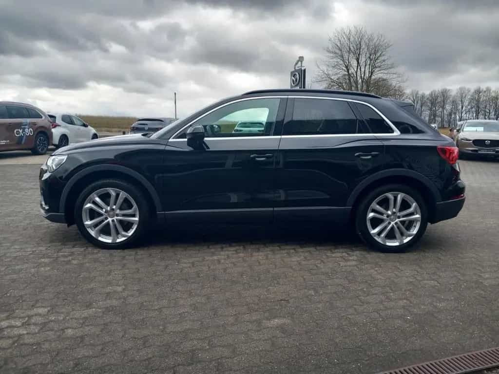 Audi Q3 ALCANTARA/AHK/8-FACH BEREIFT/E-HECKKLAPPE 03/2020-photo-7