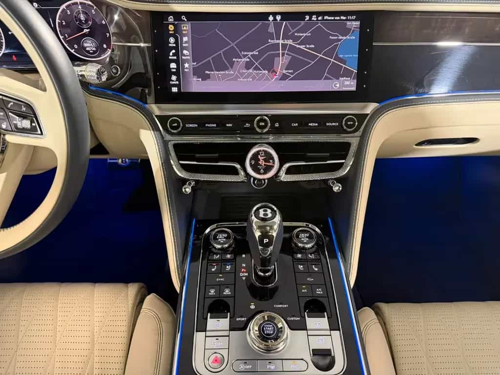 Bentley Flying Spur V8 Mansory, Carbon, Exclusive, Naim 01/2022-photo-18